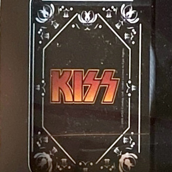 NWT Kiss Logo Double Deck of Playing Cards and Dice - Picture 2 of 7